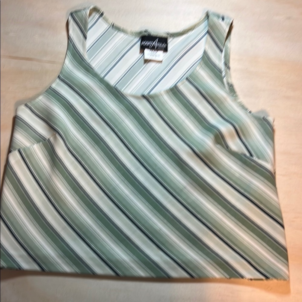 Positive attitude, green, and black Crop Tank Top sz 10p.